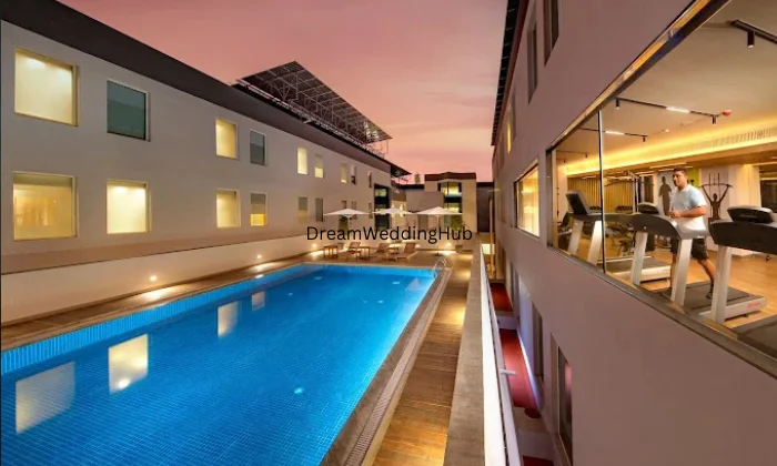 O By Tamara Coimbatore